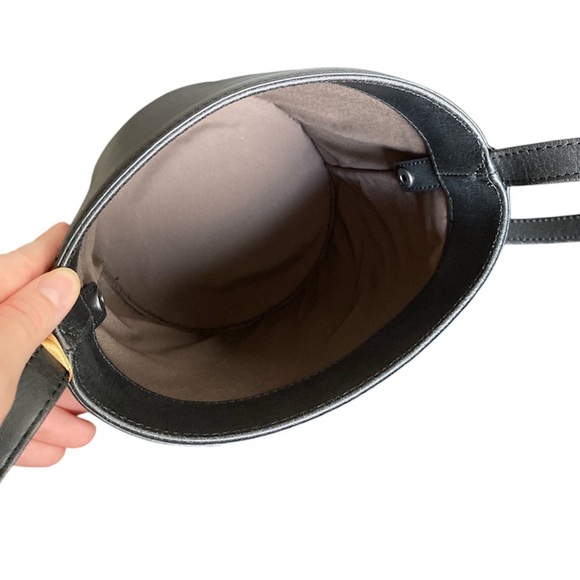 Matt & Nat Vintage Bucket Bag in Black - Picture 8 of 14